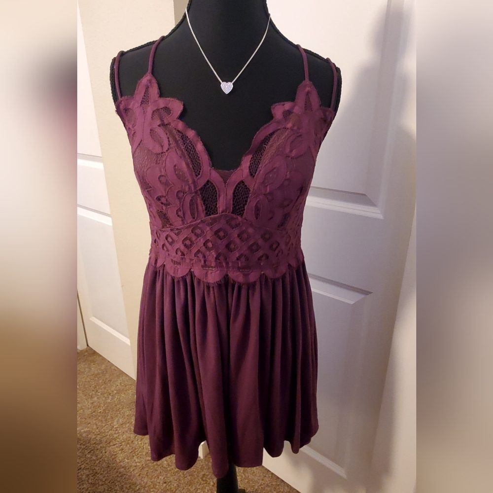 Flowy Lace Tunic NWT